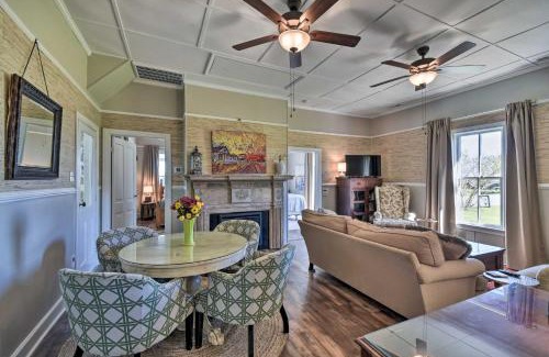 Currituck House | Cozy Currituck Home with Fire Pit near Ferry!