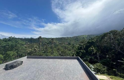 Puerto Galera House | Cozy Detached Private Room with Roofdeck Near White Beach
