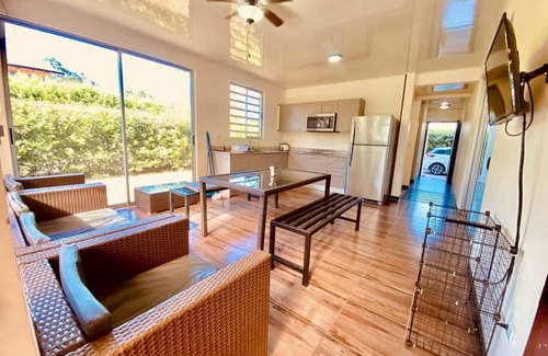 Tamarindo Apartment | Cozy dog-friendly apt w/shared pool - close to Tamarindo
