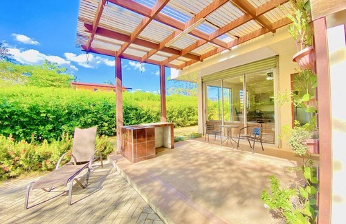 Tamarindo Apartment | Cozy dog-friendly apt w/shared pool - close to Tamarindo