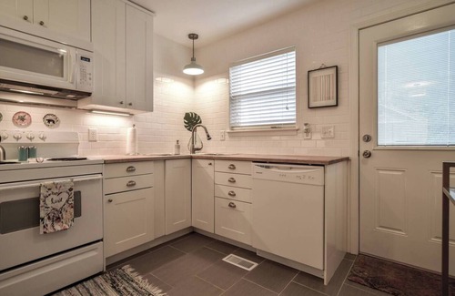 Kansas City Condo | Cozy Duplex Near from 39th St. & KU Hospital 5