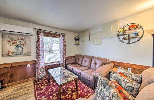 Ellsworth House | Cozy Ellsworth Home with Yard, 15 Mi to Acadia!