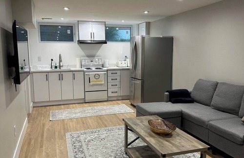 Pickering Apartment | Cozy Entire Apartment - Quiet & Privacy