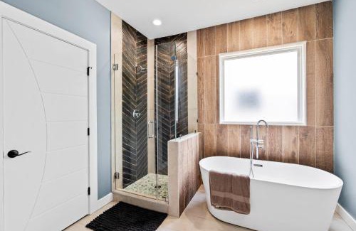 Durham House | Cozy Escape in Downtown