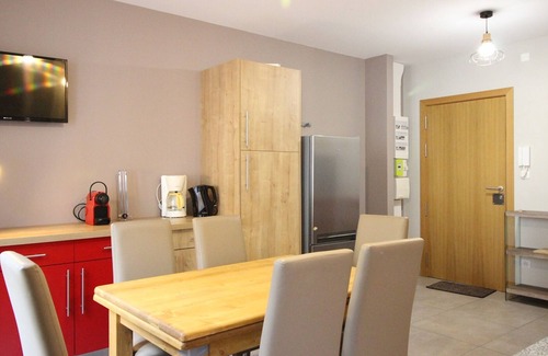 Mont-Dore Apartment | Cozy F2 near Town & Spa, Sleeps 6, with Parking, Pets Welcome