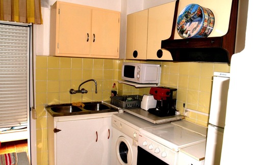 Costa Daurada Apartment | Cozy family apartment in picturesque area of Cap Salou