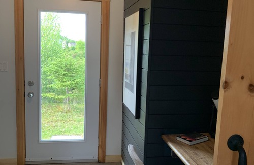 Panmure Island House | Cozy family cottage on beautiful PANMURE ISLAND