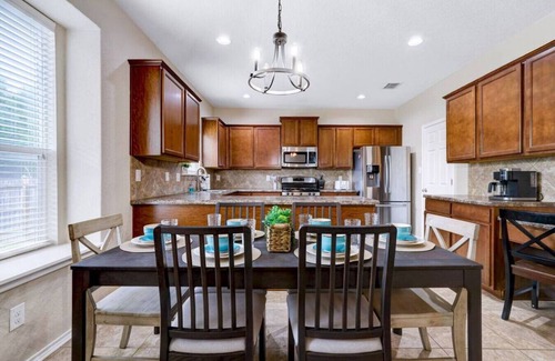 San Antonio House | Cozy Family Home w/Pool Access and Theater Room!
