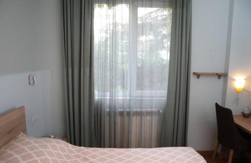 Saburtalo Apartment | Cozy Flat near Metro with Balcony