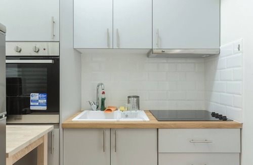 Neapoli Apartment | Cozy Flat with Terrace & Patio, next to Lycabettus