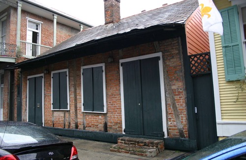 French Quarter House | Cozy FQ 3b home, late 1700's Creole Cottage in the heart of the French Quarter.