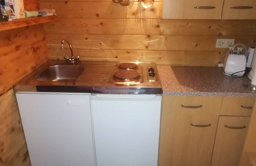 Poertschach am Woerthersee Apartment | Cozy garden house, central and quiet location in Pörtschach