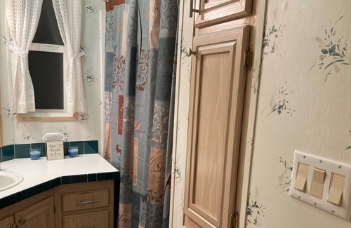 Zephyrhills South House | Cozy get-away in the warm Florida sun between Tampa and Orlando
