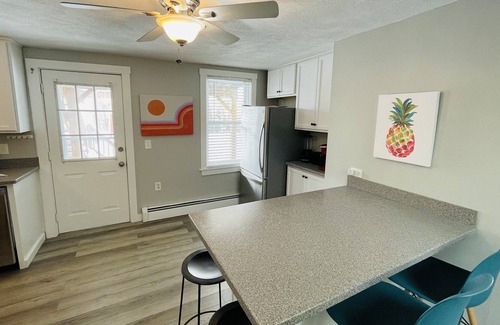 Bristol Apartment | Cozy getaway blocks from the heart of downtown Bristol