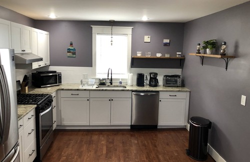 Glens Falls House | Cozy Glens Falls home away from home 15 minutes from Lake George