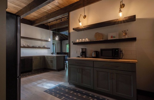 Hayward Cabin | Cozy Hayward Cabin Retreat – Rustic Luxury in the Northwoods