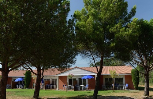 Salleles-d'Aude House | Cozy holiday home with terrace surrounded by vineyards