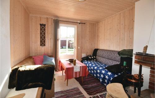 Arjang House | Cozy Home In Årjäng With Kitchen