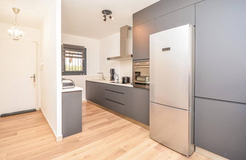 Aigues-Mortes House | Cozy home in Aigues-Mortes with WiFi