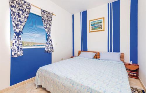 Barbat na Rabu House | Cozy Home In Barbat With House Sea View