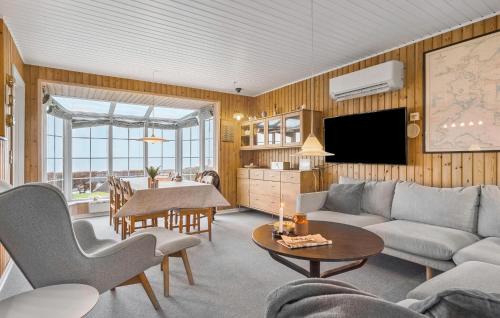 Bjert House | Cozy Home In Bjert With Wifi