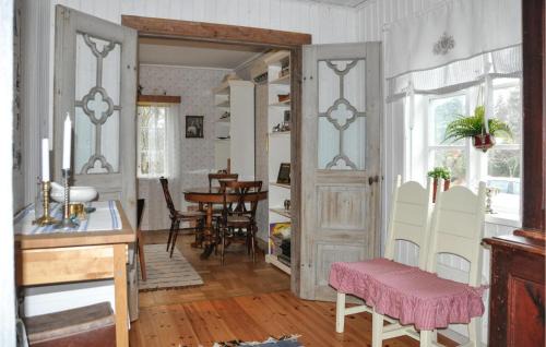 Charlottenberg House | Cozy Home In Charlottenberg With Wifi