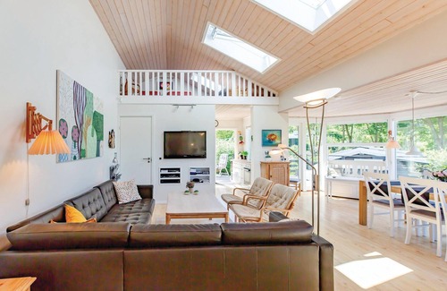 Hoeve Strand House | Cozy home in Fårevejle with sauna