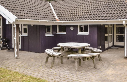 Jegum House | Cozy home in Oksbøl with sauna
