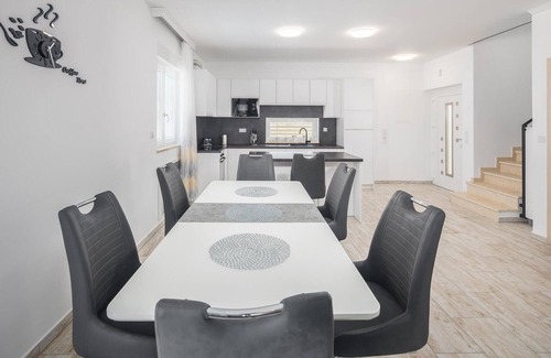 Gulici House | Cozy home in Porec with kitchen