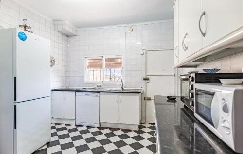 Puente Genil House | Cozy Home In Puente Genil