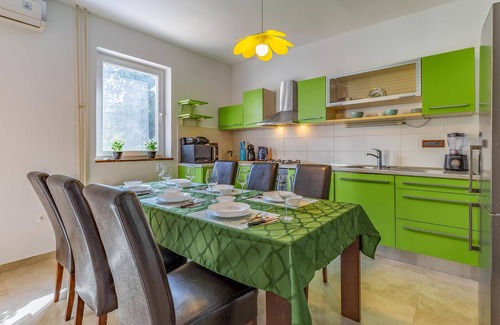 Vinkuran House | Cozy home in Pula with WiFi