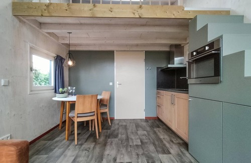 Sint-Annaland House | Cozy home in Sint-Annaland with kitchen