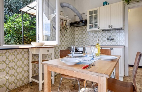 Teriasca House | Cozy home in Sori with house sea view