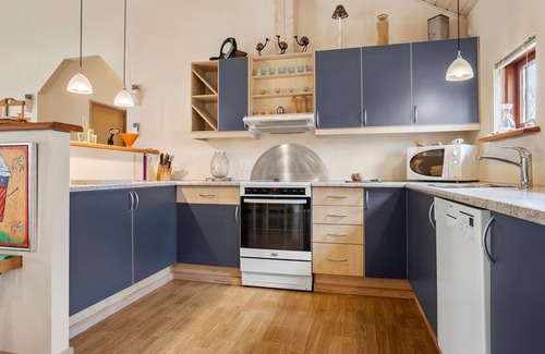 Spøttrup House | Cozy home in Spøttrup with sauna