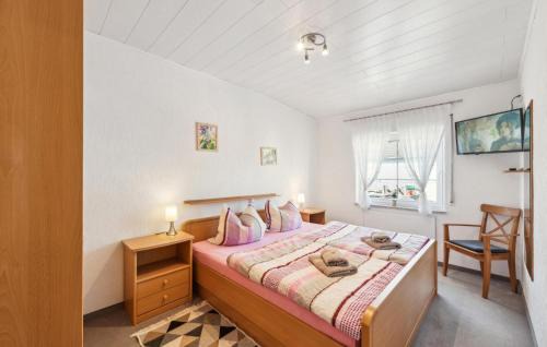 Strohn House | Cozy Home In Strohn With Kitchen