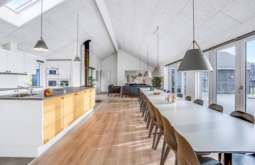 Mommark Strand House | Cozy home in Sydals with sauna