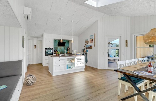 Klitmoller House | Cozy home in Thisted with sauna