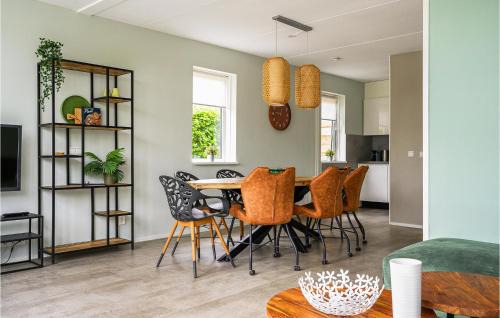 Vlagtwedde House | Cozy Home In Vlagtwedde With Sauna