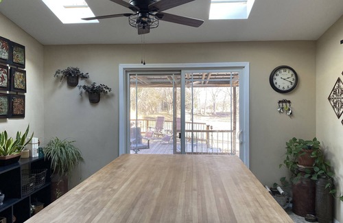 Independence House | Cozy Home outside Independence City Limits! 3 beds and 2 baths. Close to all!