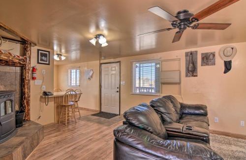 Henrieville House | Cozy Home with Canyon Views 2 Mi to Grand Staircase