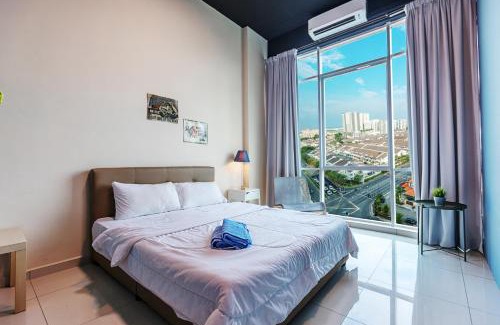 Bayan Lepas Apartment | Cozy Home with Spectacular View