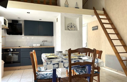 Bretignolles-sur-Mer House | Cozy House with Mezzanine, Heated Pool, Tennis Court, and Patio near Beach – Sleeps 5