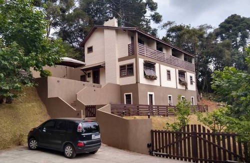 Jardim Manancial Cottage | Cozy House in the Magnificent Mountains - King suite