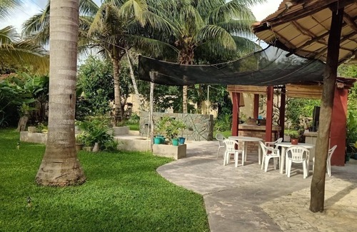 Alfredo V. Bonfil House | Cozy house in charming Cancún with AC, WiFi