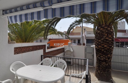 L'Escala Cottage | Cozy house located just 1 minute from Riells beach.