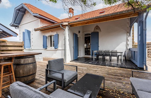 Biscarrosse Plage House | Cozy House with WiFi, Close to Ocean and Town Center, Sleeps 7