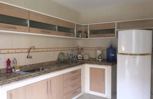 Cabo Frio House | Cozy independent house in condominium with security, and recreation area.