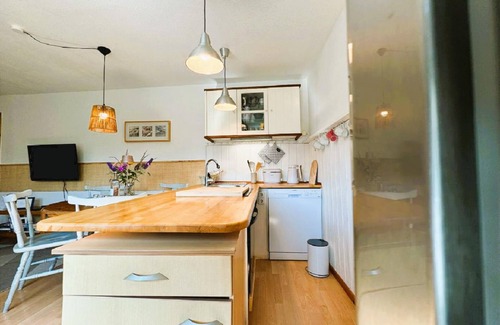 Westerholz Apartment | Cozy & inexpensive vacation apartment in Westerholz - close to the beach