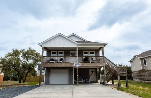 Kill Devil Hills Apartment | Cozy King Suite, POOL/GRILL/outdoor shower, coffee bar, mini fridge, microwave