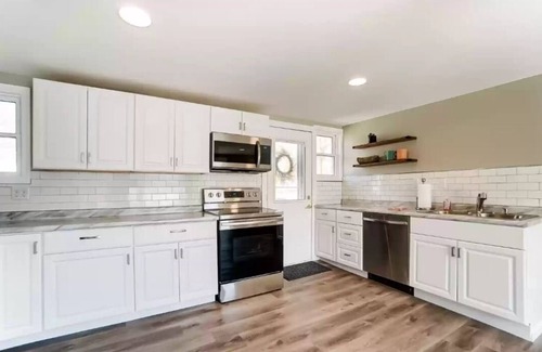 Wolcottville House | Cozy Lake House On The Channel With Access To 5 Lakes!